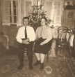 Heinrich und Helene Zentriegen Meichtry 1950 im Hintergrundfoto Eltern von Helene.jpg